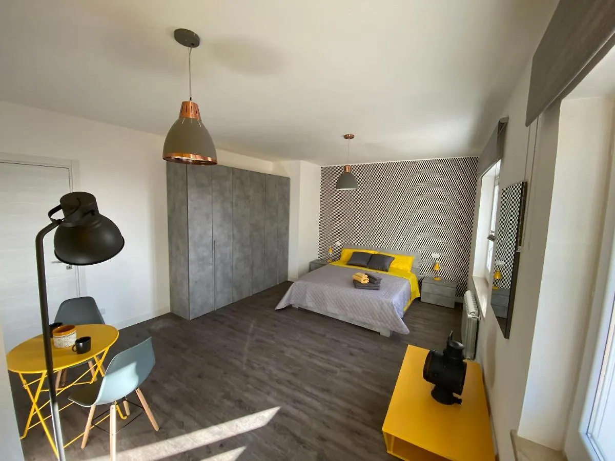 Vannucci 71 Apt Perugia Italien